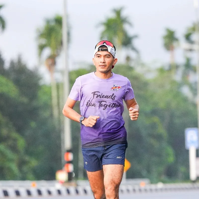 เอกพจน์ นาคแก้ว