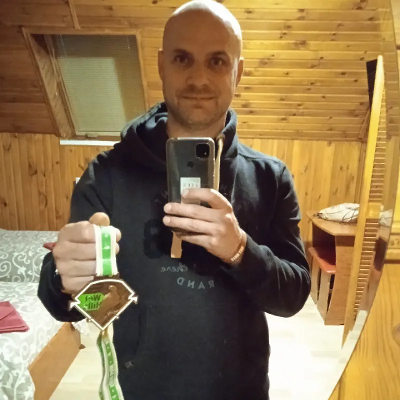 Володимир Дегтяр