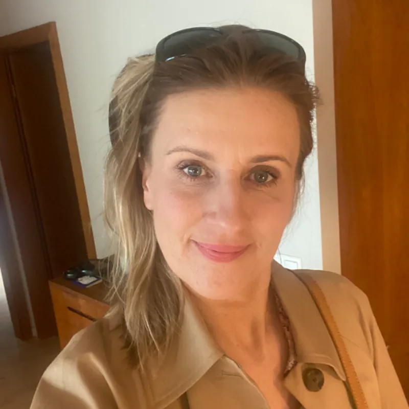 Jódìs Bjarnadóttir