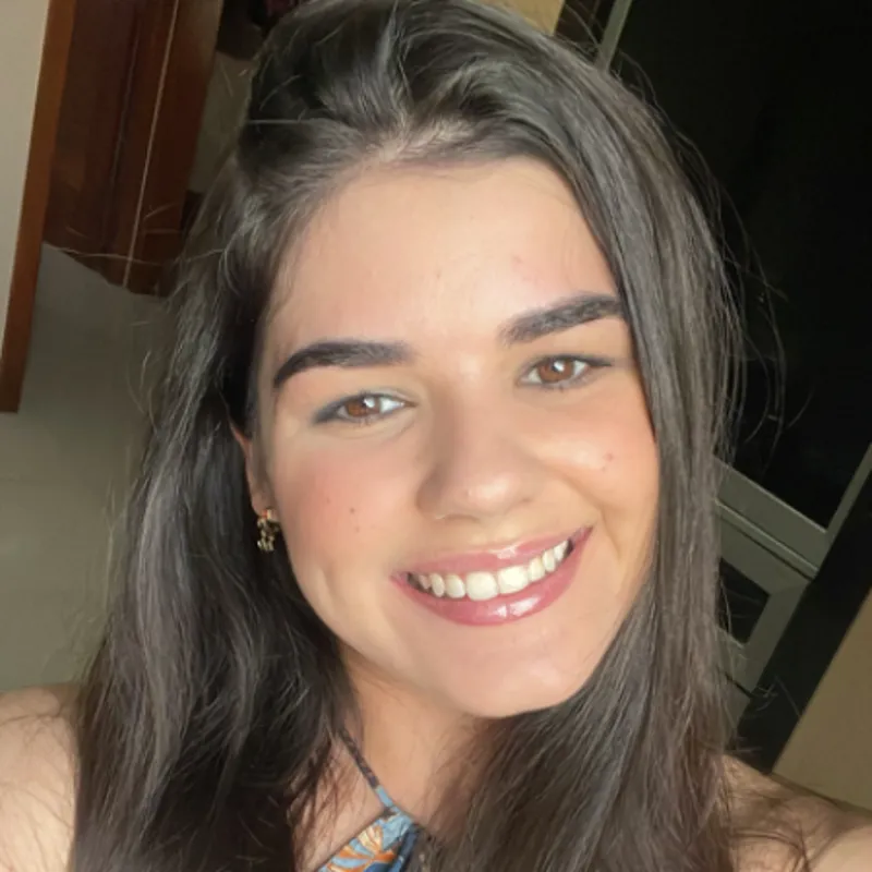 Ana Luiza Curtinhas Garcia