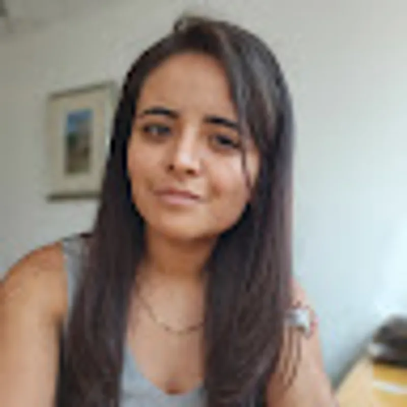 Mónica Gabriela Robles Cortés