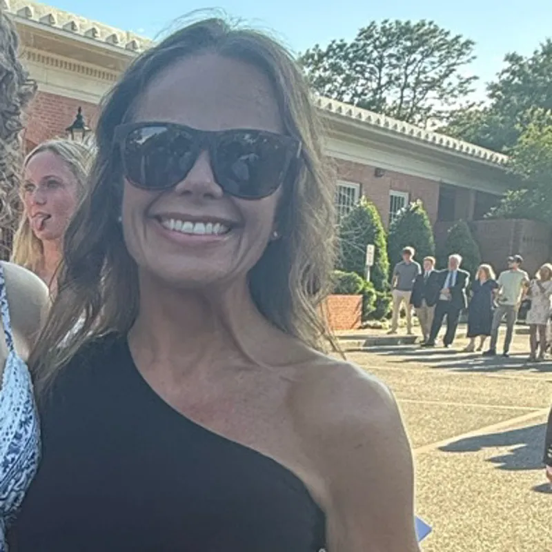 Elizabeth Palmer