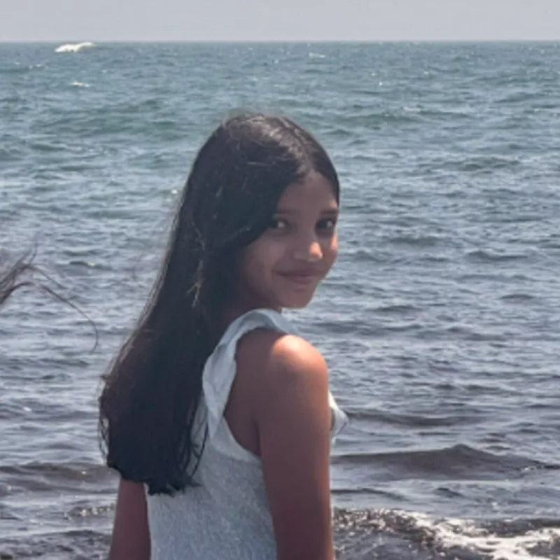 Layla Khan-Akbani