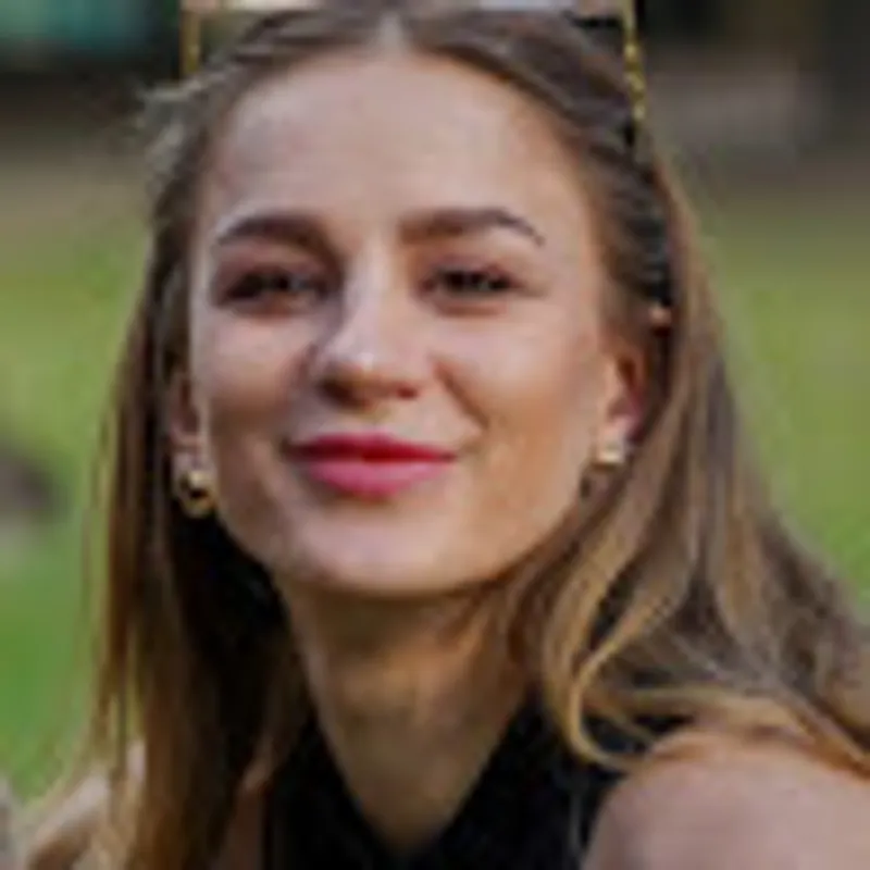 Olena Bendarska