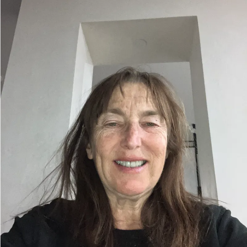 Lisa Mintz
