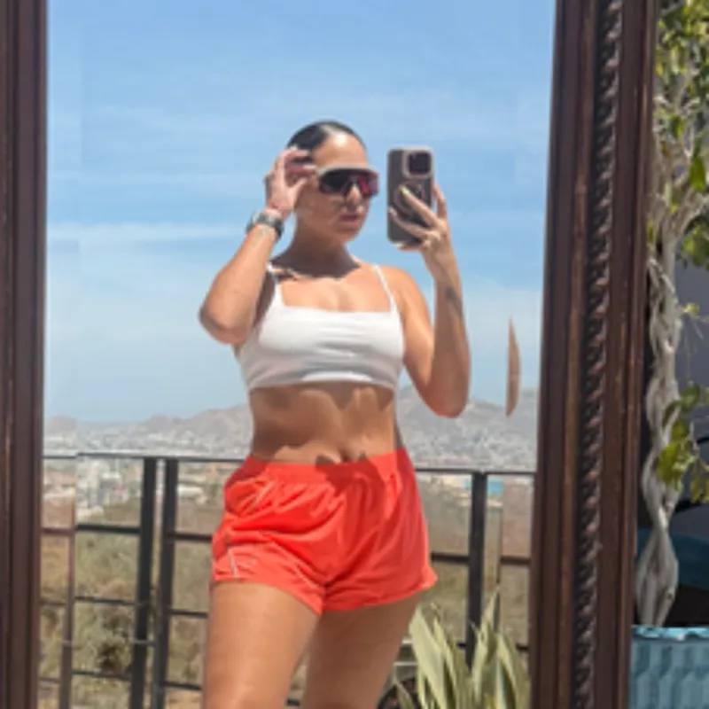 Isa Aviles