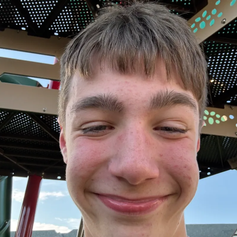 Elijah Holzer